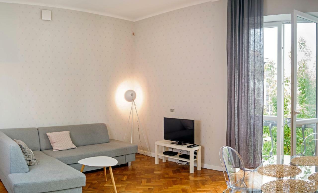 Zoli Apartment Varşovia Exterior foto