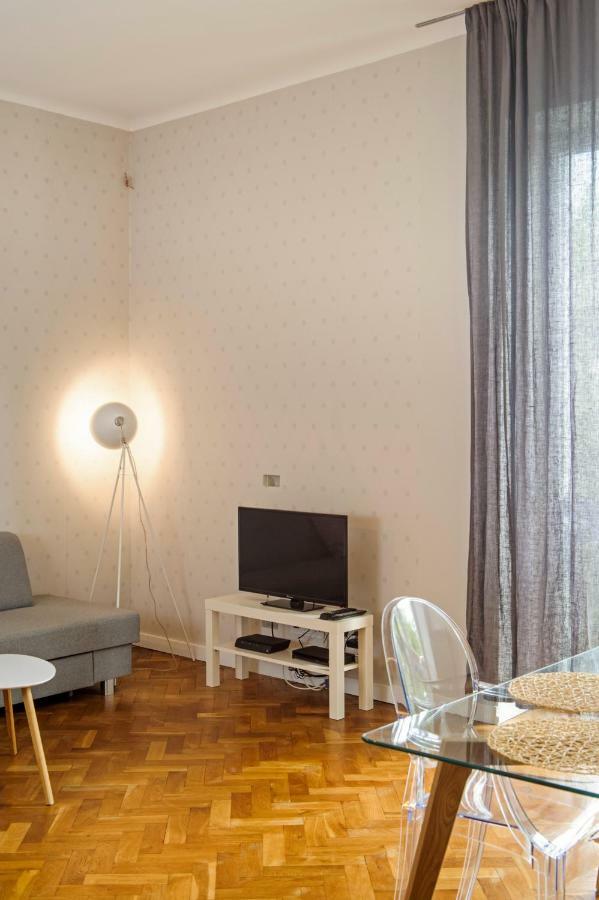 Zoli Apartment Varşovia Exterior foto
